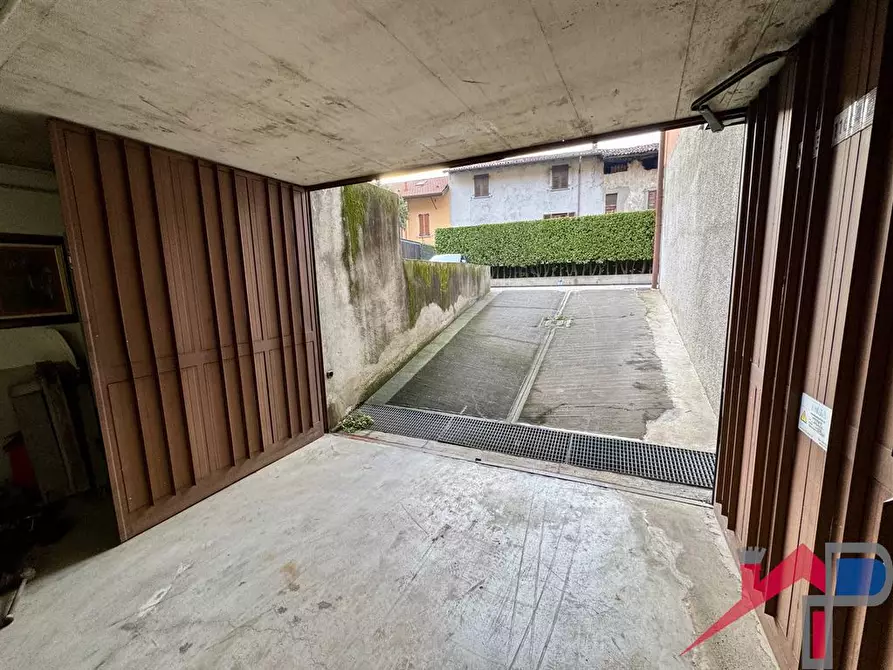 Immagine 3 di Magazzino in vendita  a Villa D'adda