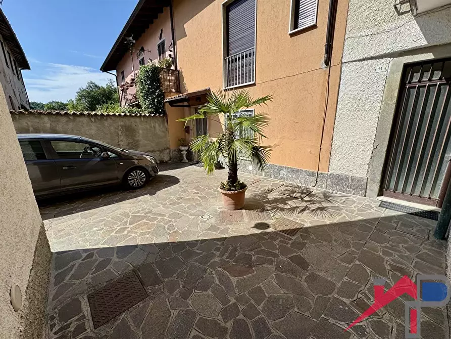 Immagine 5 di Appartamento in vendita  a Olgiate Molgora