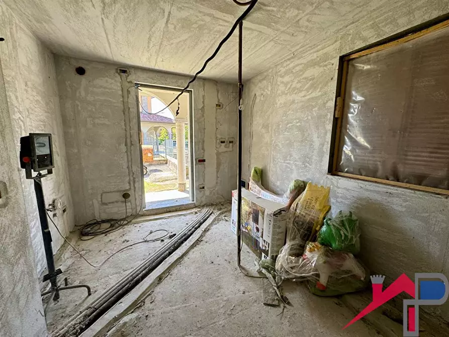 Immagine 1 di Villa in vendita  a Monte Marenzo