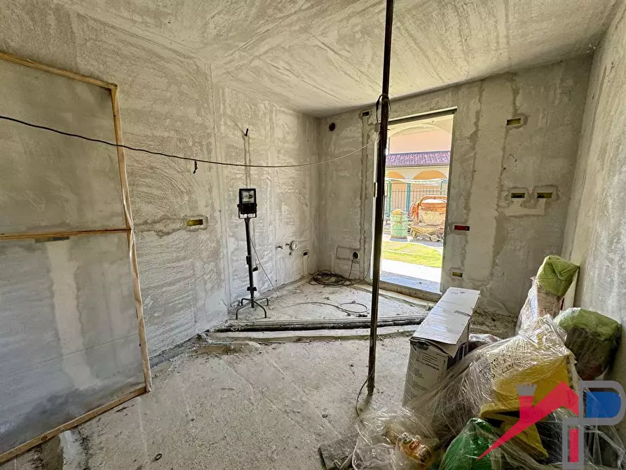 Immagine 2 di Villa in vendita  a Monte Marenzo