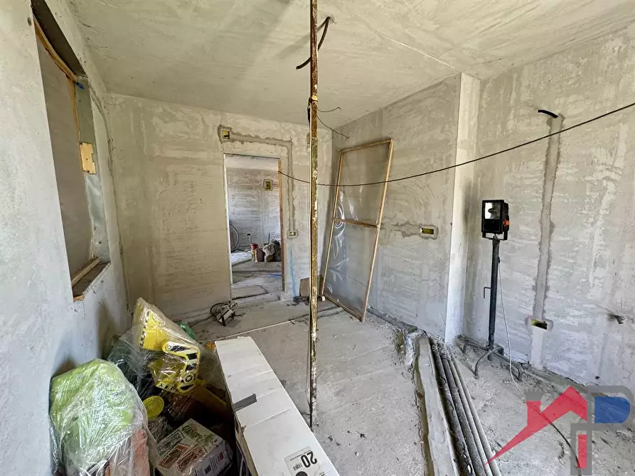 Immagine 4 di Villa in vendita  a Monte Marenzo