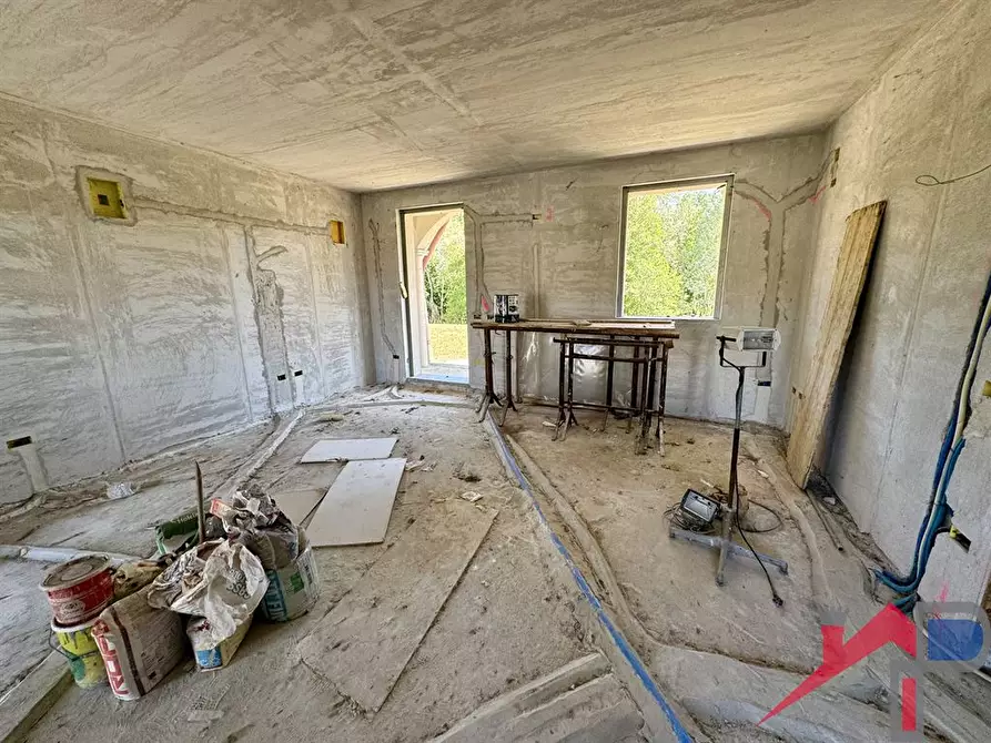 Immagine 9 di Villa in vendita  a Monte Marenzo