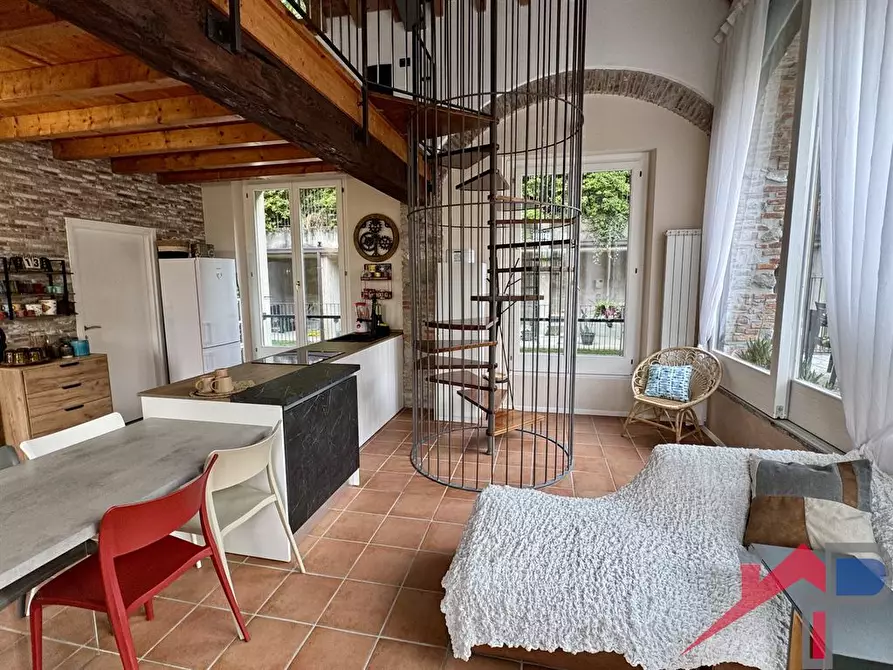 Immagine 5 di Appartamento in vendita  a Brivio