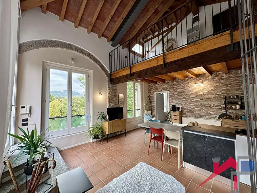 Immagine 1 di Appartamento in vendita  a Brivio