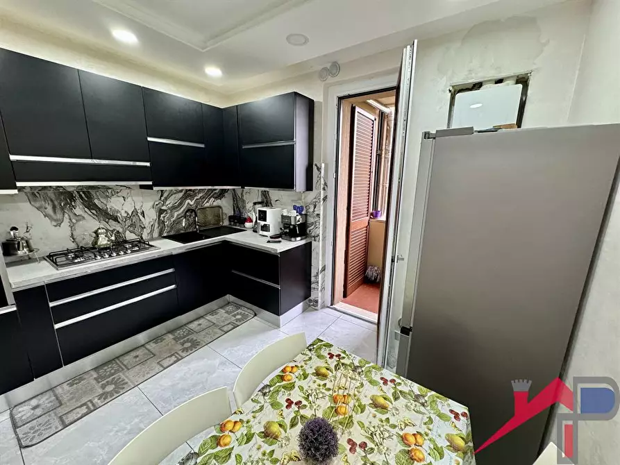 Immagine 1 di Appartamento in vendita  a Caprino Bergamasco