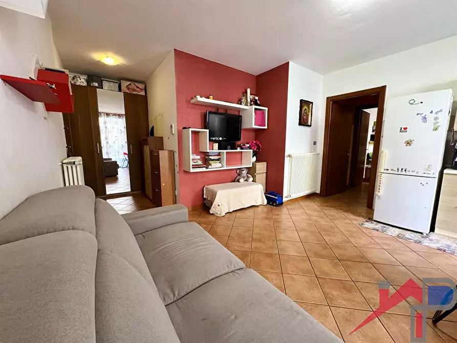 Immagine 1 di Appartamento in vendita  a Cisano Bergamasco