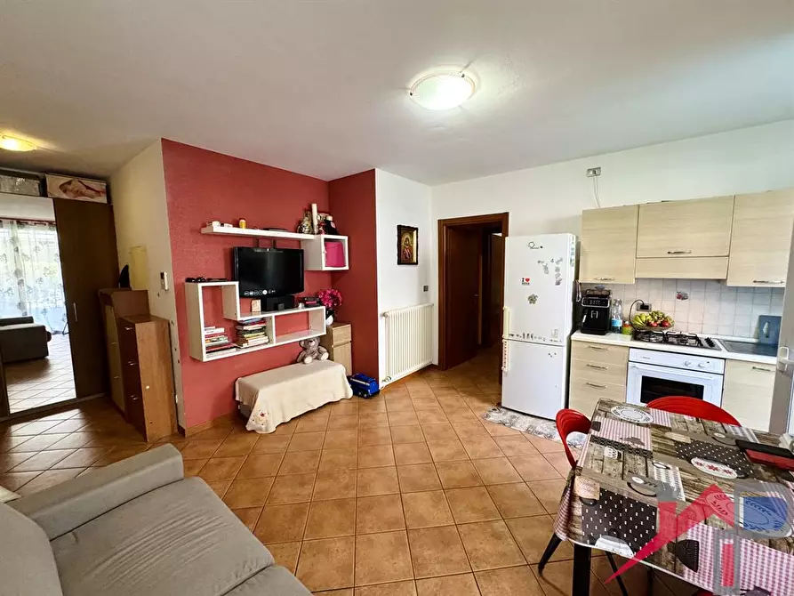 Immagine 4 di Appartamento in vendita  a Cisano Bergamasco