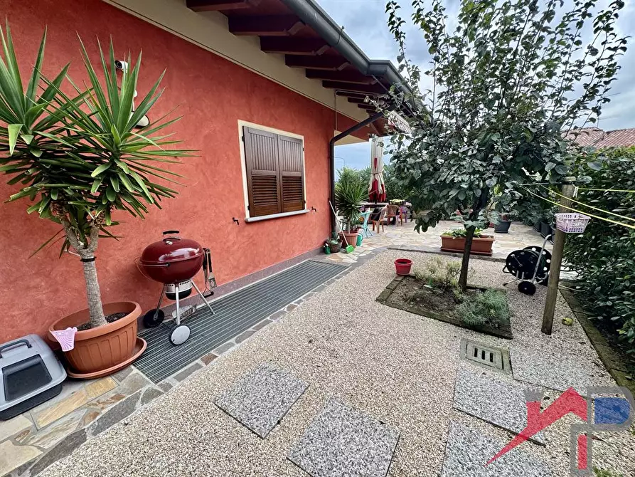 Immagine 7 di Casa bifamiliare in vendita  a Mornico Al Serio