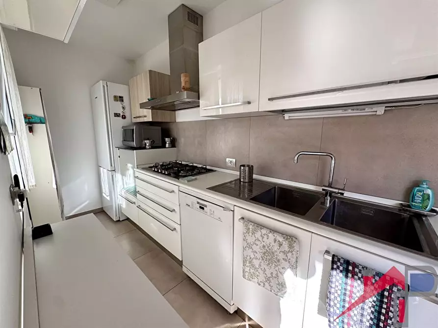 Immagine 5 di Appartamento in vendita  a Almenno San Bartolomeo