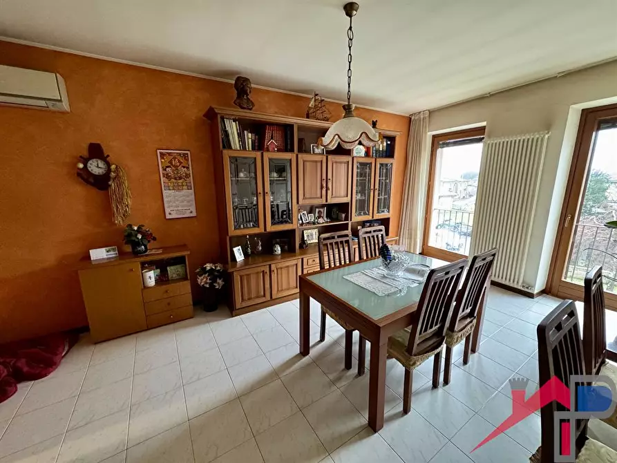 Immagine 1 di Appartamento in vendita  a Cisano Bergamasco