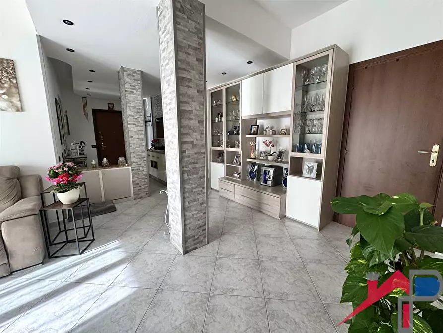 Immagine 1 di Appartamento in vendita  a Cisano Bergamasco