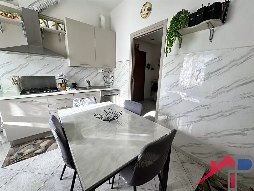 Immagine 9 di Appartamento in vendita  a Cisano Bergamasco