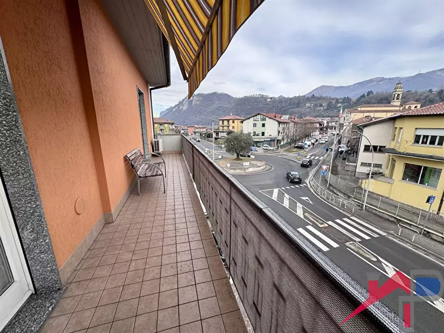 Immagine 8 di Appartamento in vendita  a Cisano Bergamasco