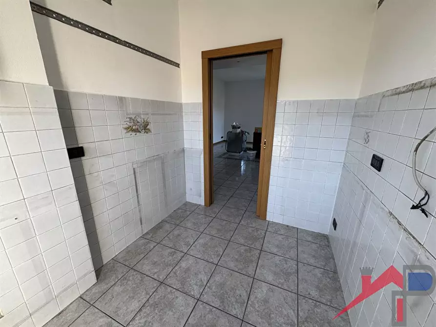 Immagine 6 di Appartamento in vendita  a Cisano Bergamasco