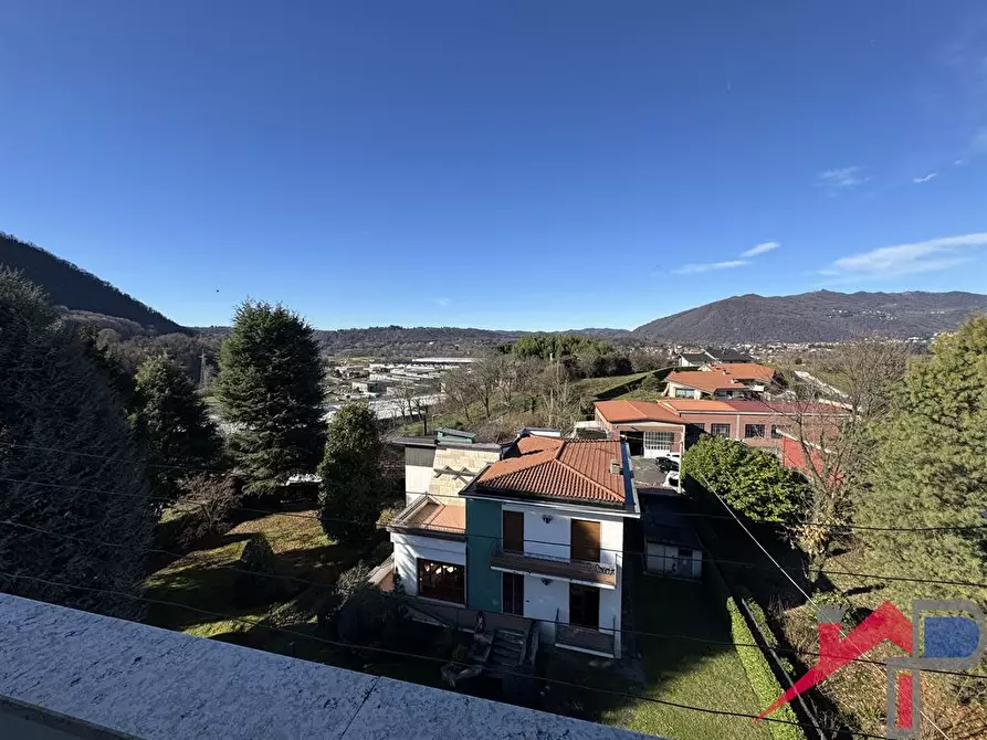 Immagine 5 di Appartamento in vendita  a Cisano Bergamasco