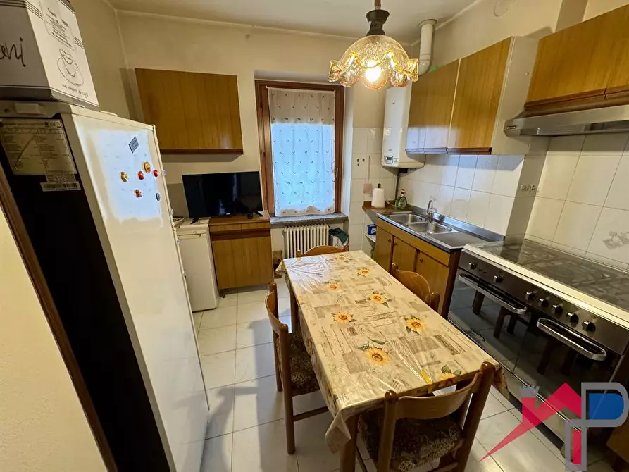 Immagine 2 di Appartamento in vendita  a Cisano Bergamasco