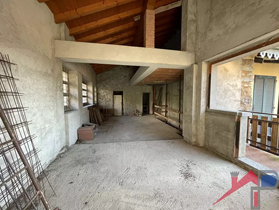 Immagine 9 di Casa semindipendente in vendita  a Brivio