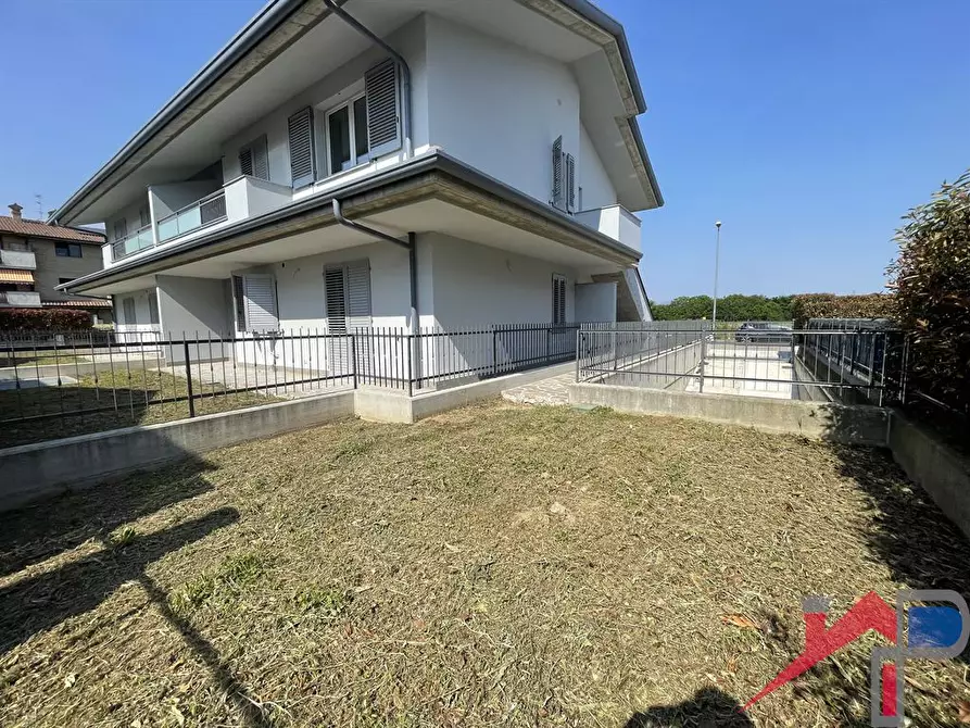 Immagine 2 di Appartamento in vendita  a Bonate Sopra