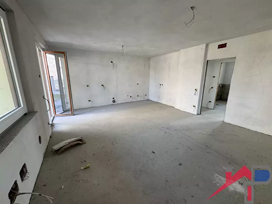 Immagine 2 di Appartamento in vendita  a Bonate Sopra