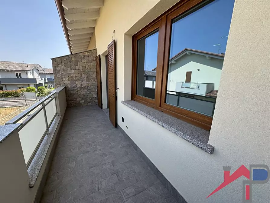 Immagine 3 di Appartamento in vendita  a Bonate Sopra