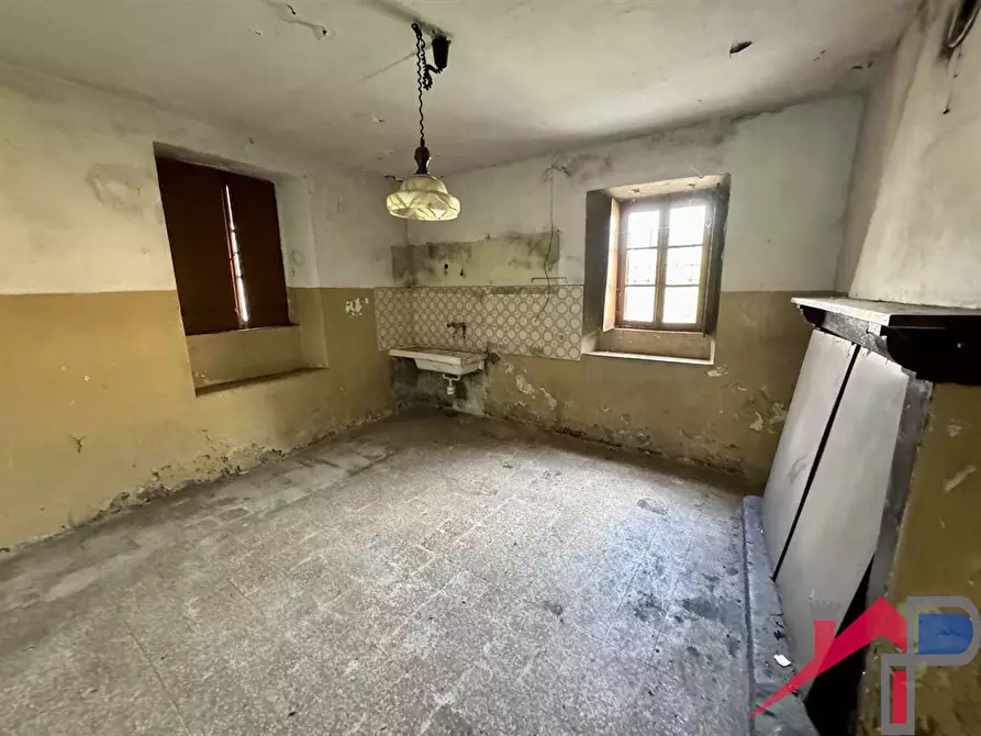 Immagine 8 di Rustico / casale in vendita  a Cisano Bergamasco