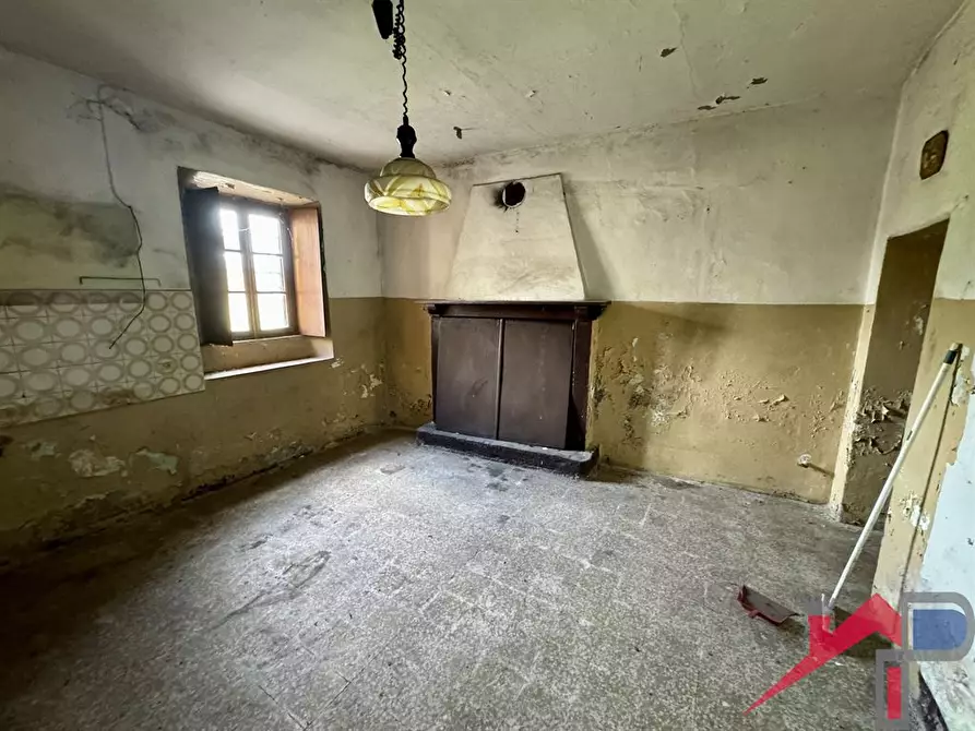 Immagine 9 di Rustico / casale in vendita  a Cisano Bergamasco