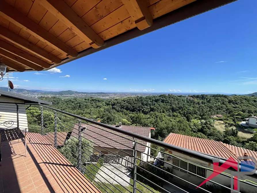 Immagine 5 di Appartamento in vendita  a Almenno San Bartolomeo