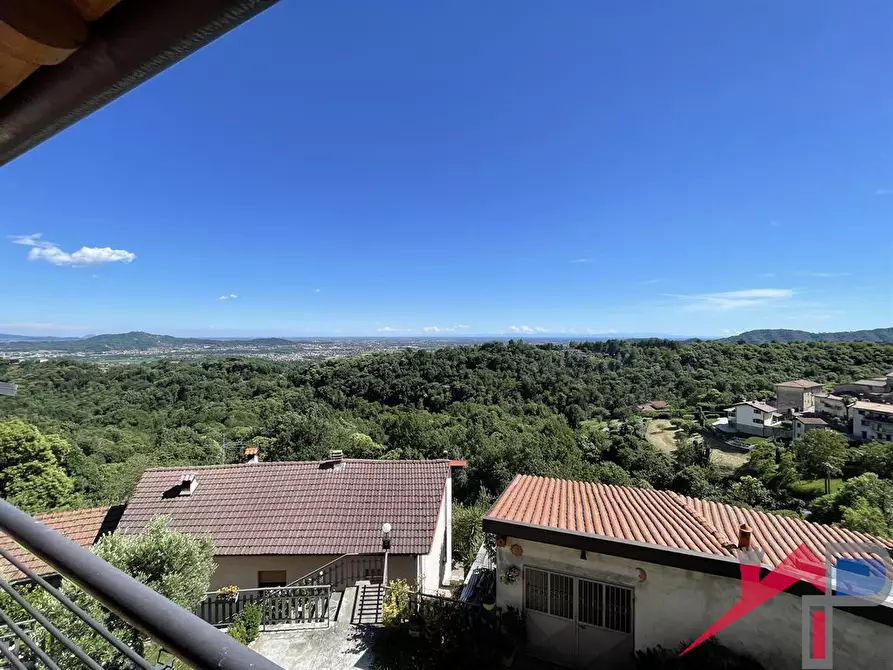 Immagine 6 di Appartamento in vendita  a Almenno San Bartolomeo
