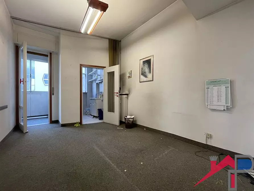 Immagine 1 di Appartamento in vendita  in Viale Filippo Turati 107 a Lecco
