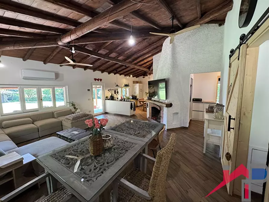 Immagine 4 di Villa in vendita  a Villa D'adda