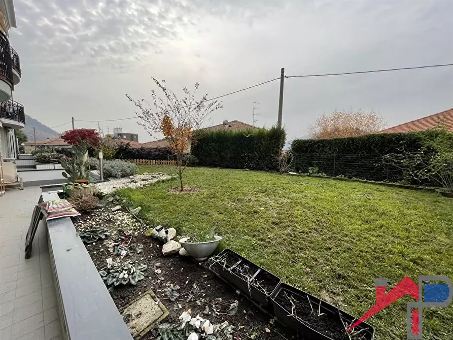 Immagine 4 di Appartamento in vendita  a Cisano Bergamasco
