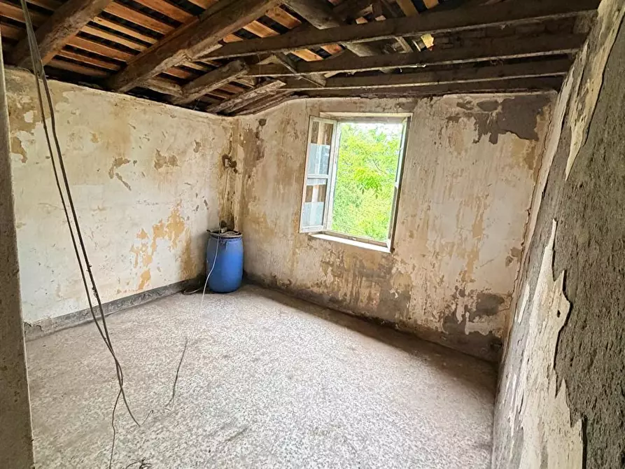 Immagine 9 di Rustico / casale in vendita  a Ambivere