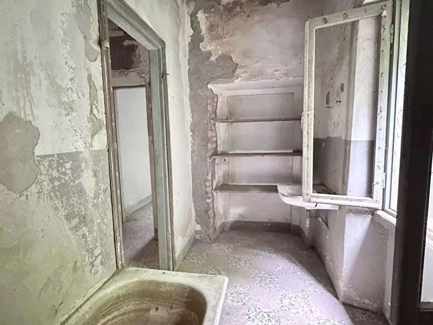 Immagine 5 di Rustico / casale in vendita  a Ambivere