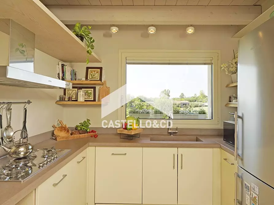 Immagine 8 di Villa in vendita  in Via San Sivino 33 a Moniga Del Garda