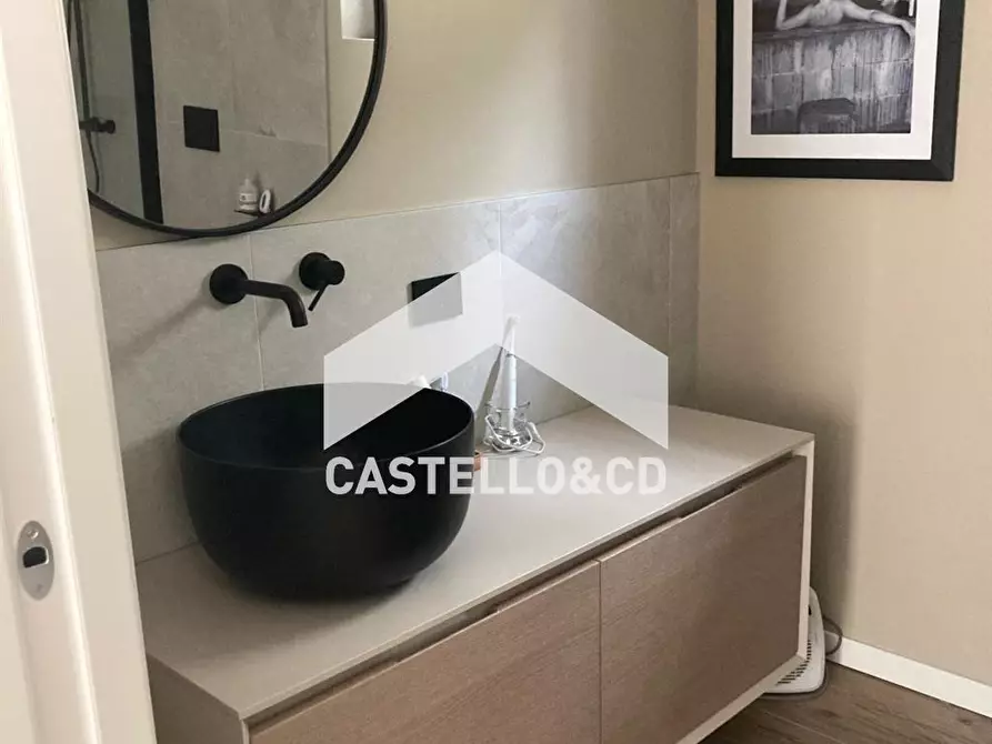 Immagine 5 di Villa in vendita  in Via Pratello a Padenghe Sul Garda