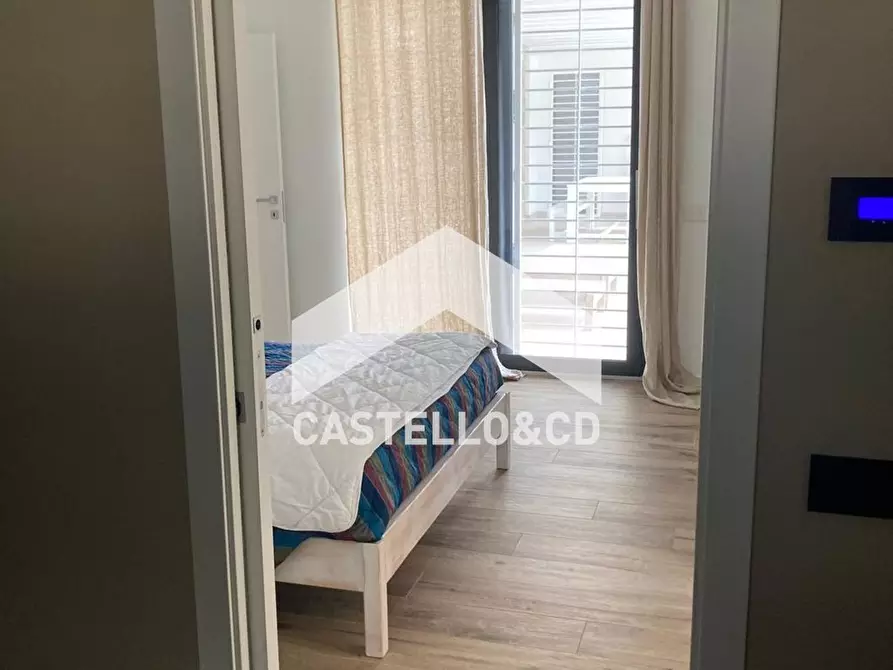 Immagine 1 di Villa in vendita  in Via Pratello a Padenghe Sul Garda
