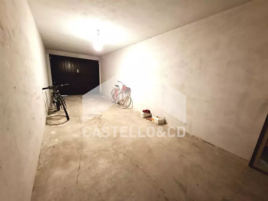 Immagine 7 di Appartamento in vendita  in VIA GIULIO CESARE 15 a Desenzano Del Garda