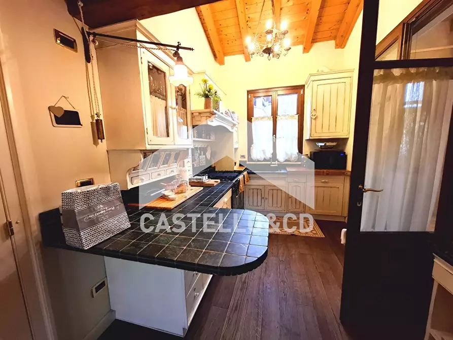 Immagine 8 di Appartamento in vendita  in localita' Bagoda a Desenzano Del Garda