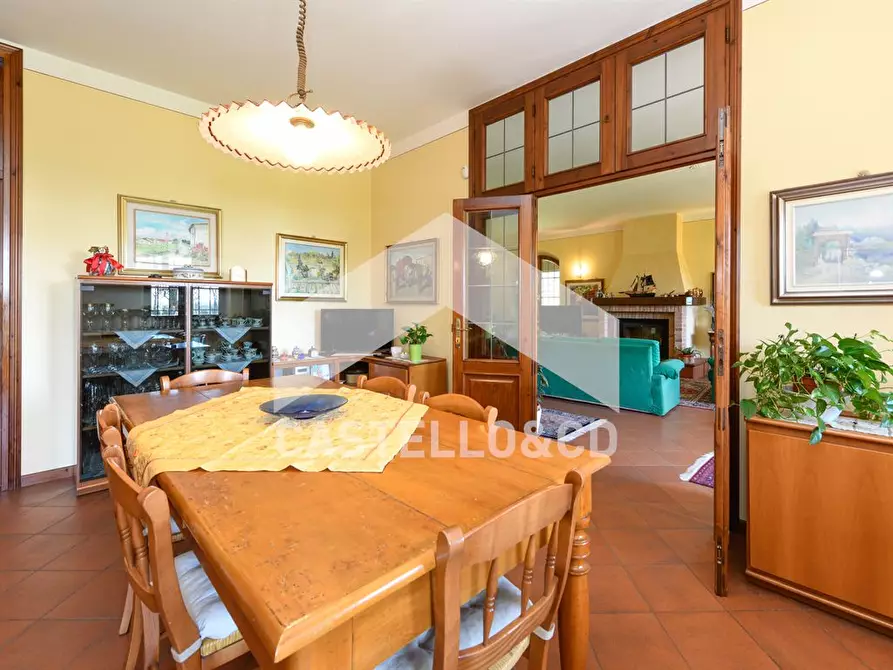 Immagine 3 di Villa in vendita  in via XXIV giugno a Solferino