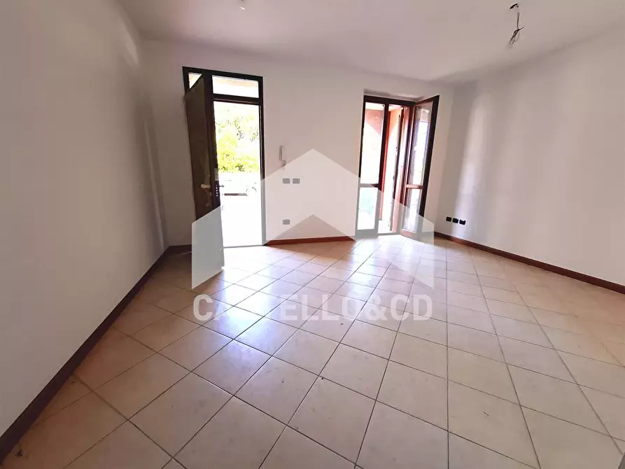 Immagine 1 di Casa bifamiliare in vendita  in via Desenzani 29 a Castiglione Delle Stiviere