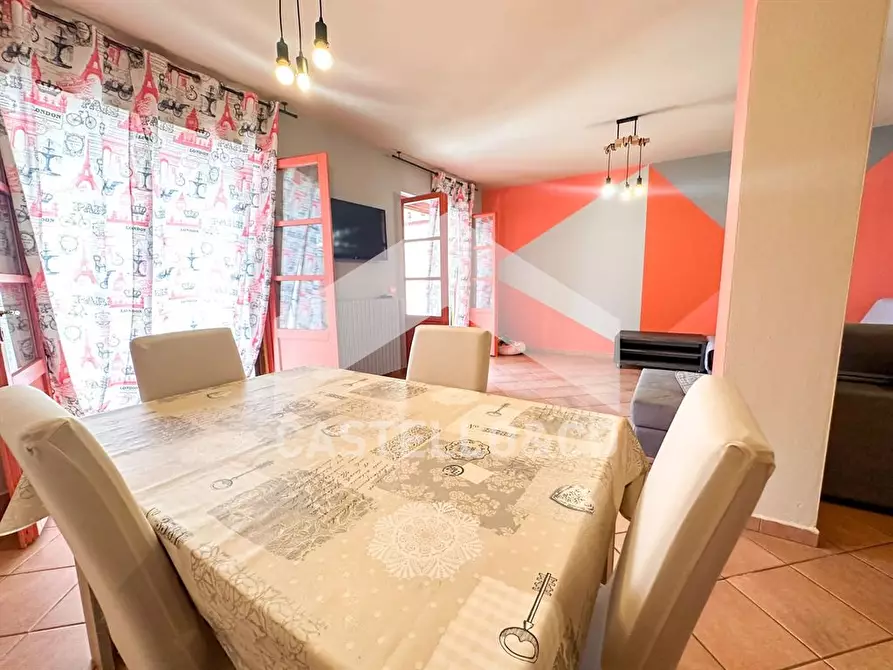 Immagine 9 di Appartamento in vendita  in via Vaccarolo a Desenzano Del Garda