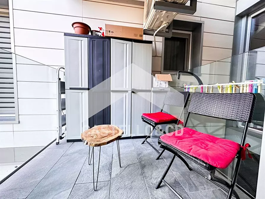 Immagine 8 di Appartamento in vendita  in via Papa Giovanni XXXIII a Desenzano Del Garda