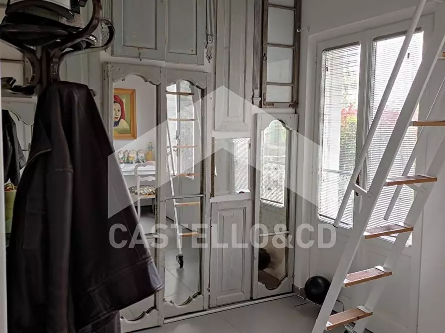 Immagine 4 di Casa indipendente in vendita  in via venezia a Desenzano Del Garda