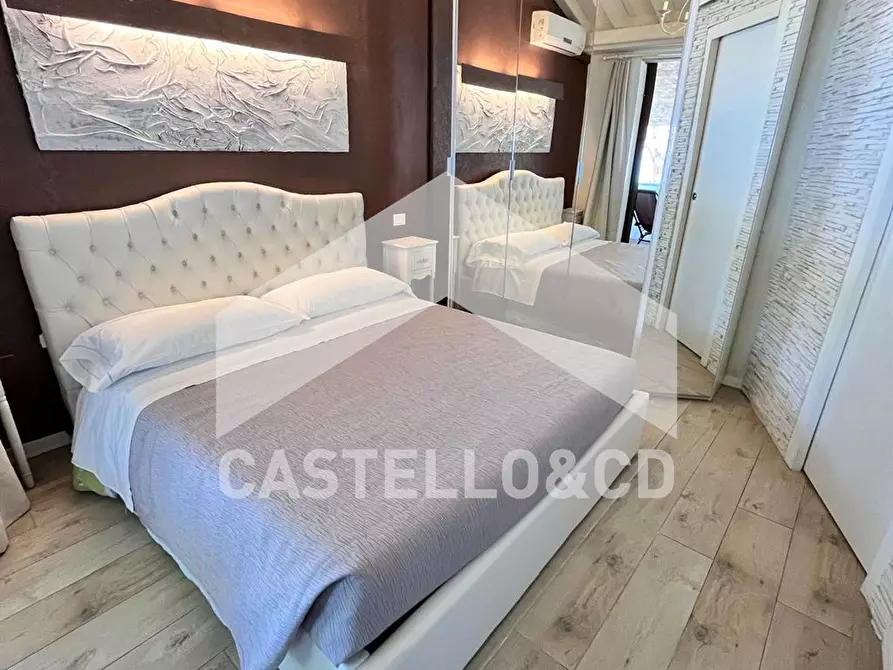 Immagine 3 di Appartamento in affitto  in Via Anelli a Desenzano Del Garda