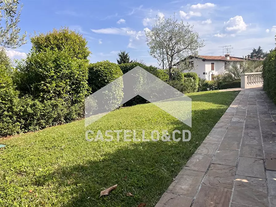 Immagine 4 di Appartamento in vendita  in via san Albano 1 a Soiano Del Lago