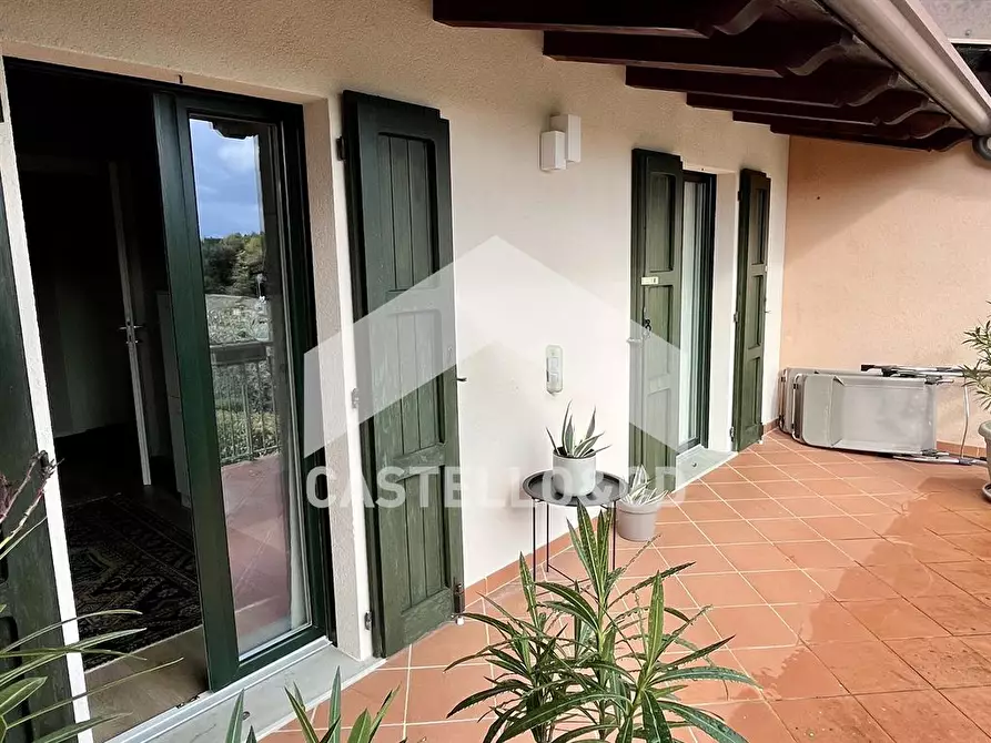 Immagine 3 di Villetta a schiera in vendita  in via dei broli 33 a Polpenazze Del Garda