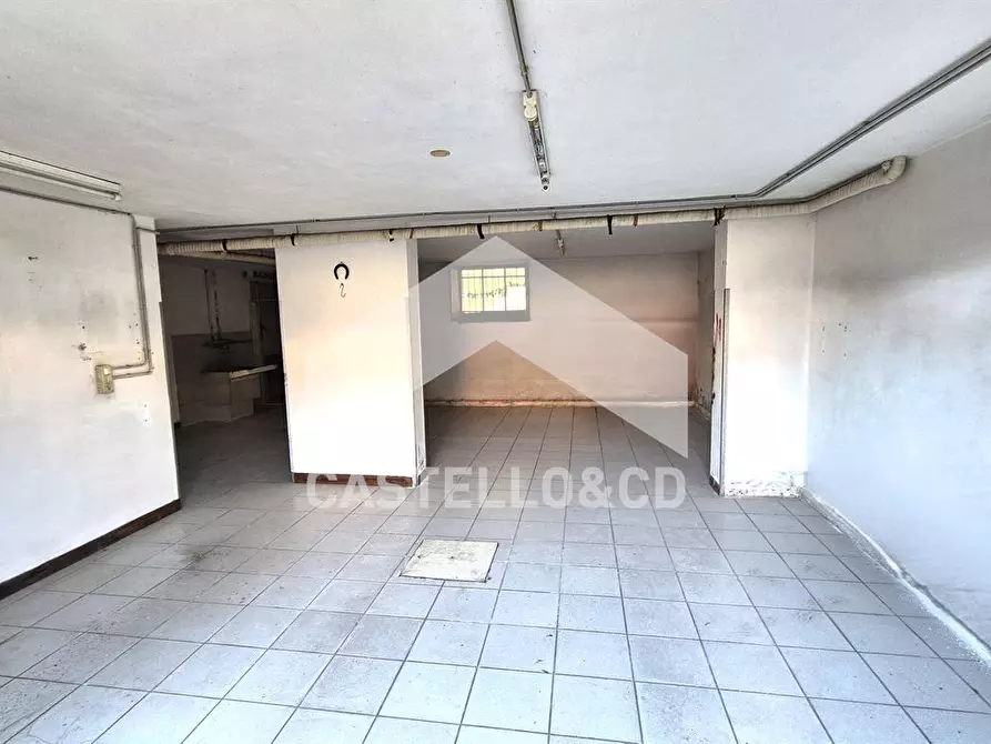 Immagine 3 di Villa in vendita  in via sirmione 1 a Lonato del Garda