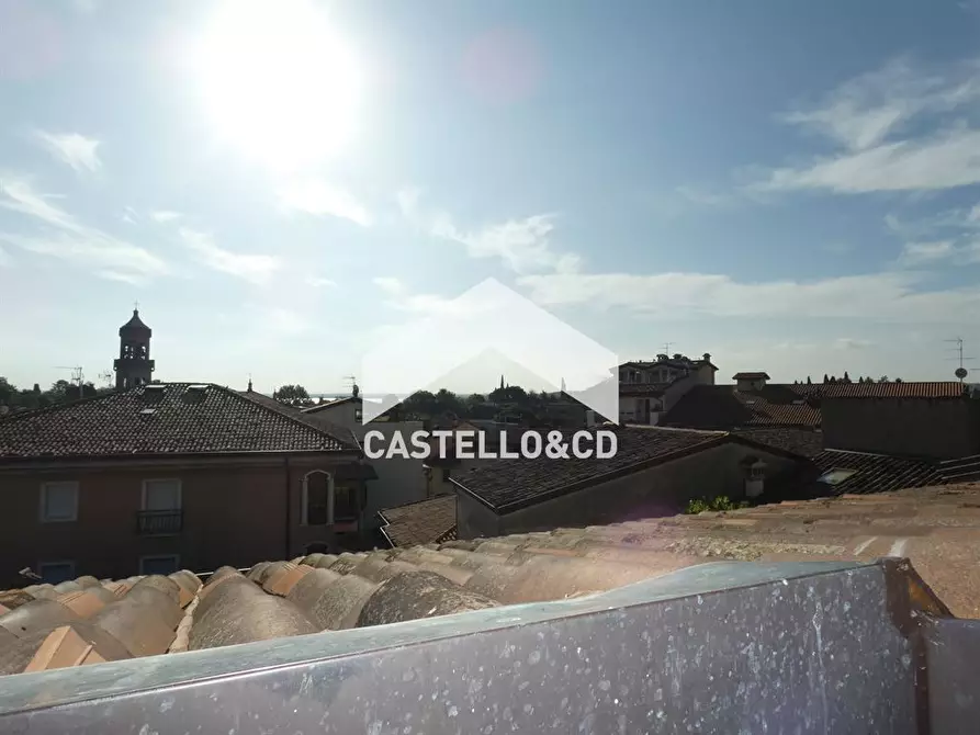 Immagine 5 di Appartamento in affitto  in via Chiesa a Padenghe Sul Garda