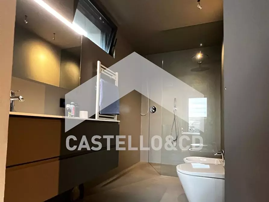 Immagine 1 di Villa in vendita  in via vallette 38 a San Felice Del Benaco