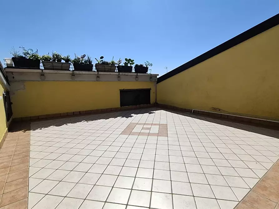 Immagine 2 di Appartamento in vendita  in VIA MORETTO a Sirmione